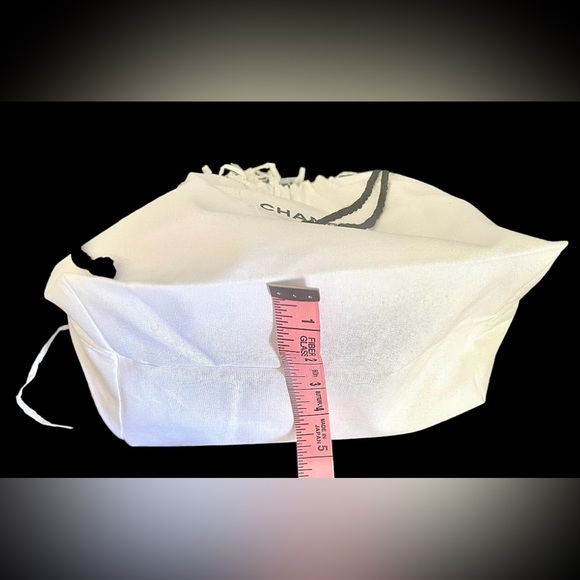 Chanel Dust Bag Fits Wallet New - Picture 4 of 11